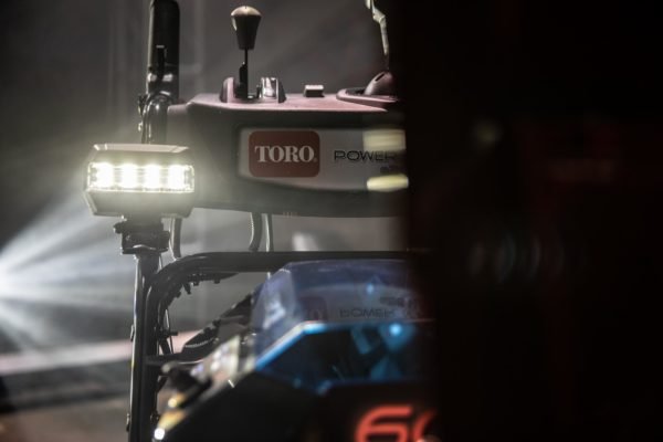 TORO Akku-Schneefräse 60 V Power Max E26 – inkl. 2x Akku-Neu